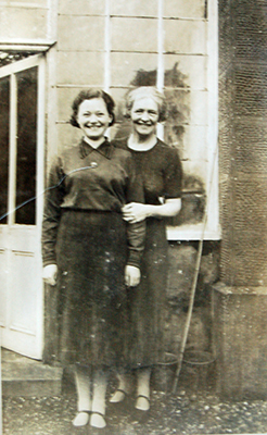 Patricia Clugston with Maude Charles ca.1940 Photo of Patricia Clugston and Maude Charles